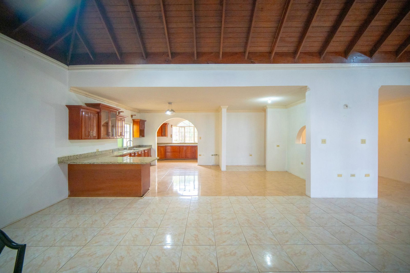 Ninth image of 13-45 Topaz Crescent in Red Hills, St. Andrew, Jamaica - property is For Sale