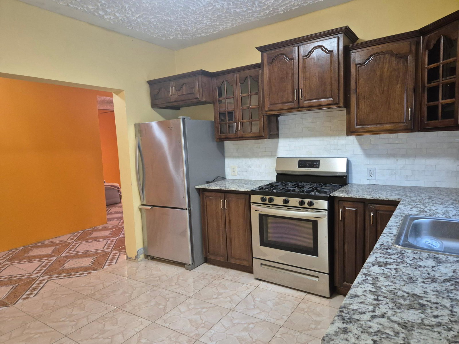 Tenth image of 8 Serpens Way, Smokey Vale in Kingston 19, St. Andrew, Jamaica - property is For Rent