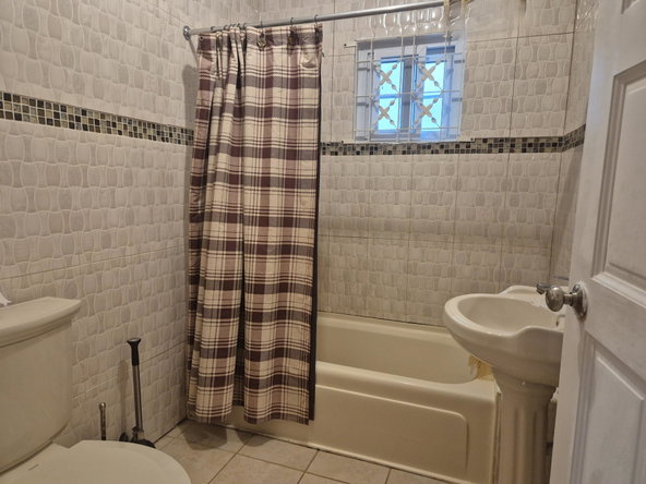 Thirteenth image of 8 Serpens Way, Smokey Vale in Kingston 19, St. Andrew, Jamaica - property is For Rent