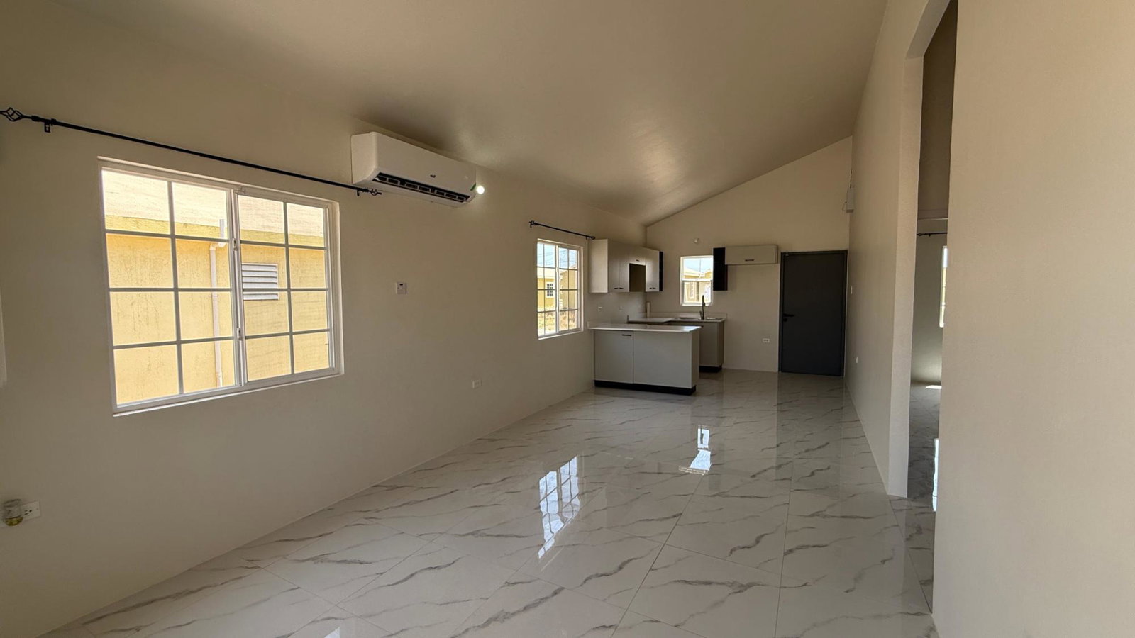 Tenth image of 1310 Phoenix Park Village 2 ph in Phoenix Park, St. Catherine, Jamaica - property is For Rent