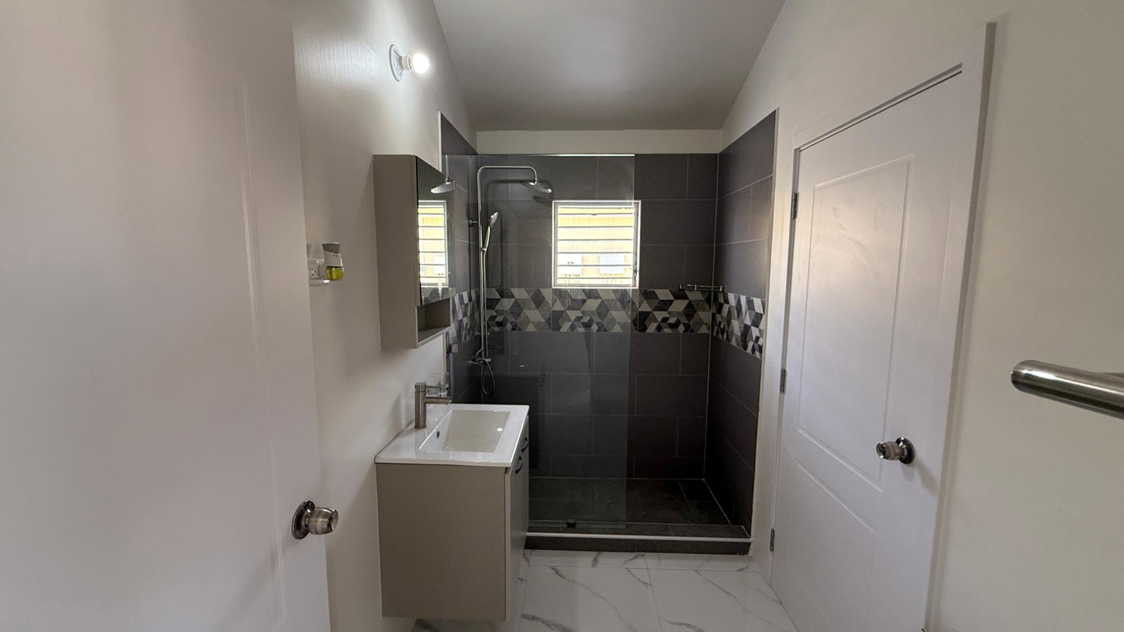 Twenty-Seventh image of 1310 Phoenix Park Village 2 ph in Phoenix Park, St. Catherine, Jamaica - property is For Rent