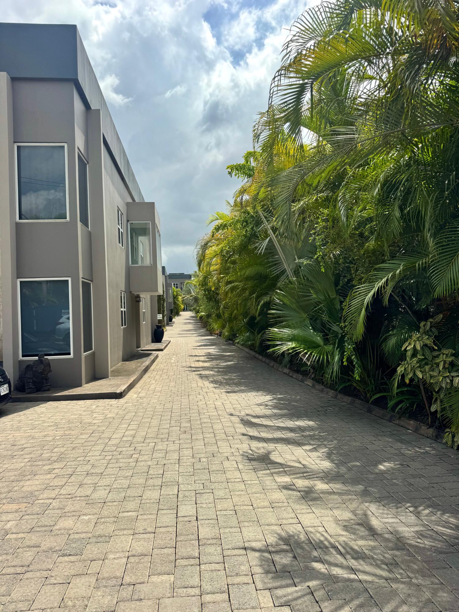 First image of 10-238 Mannings Hill Road in KINGSTON, Kingston, Jamaica - property is For Rent