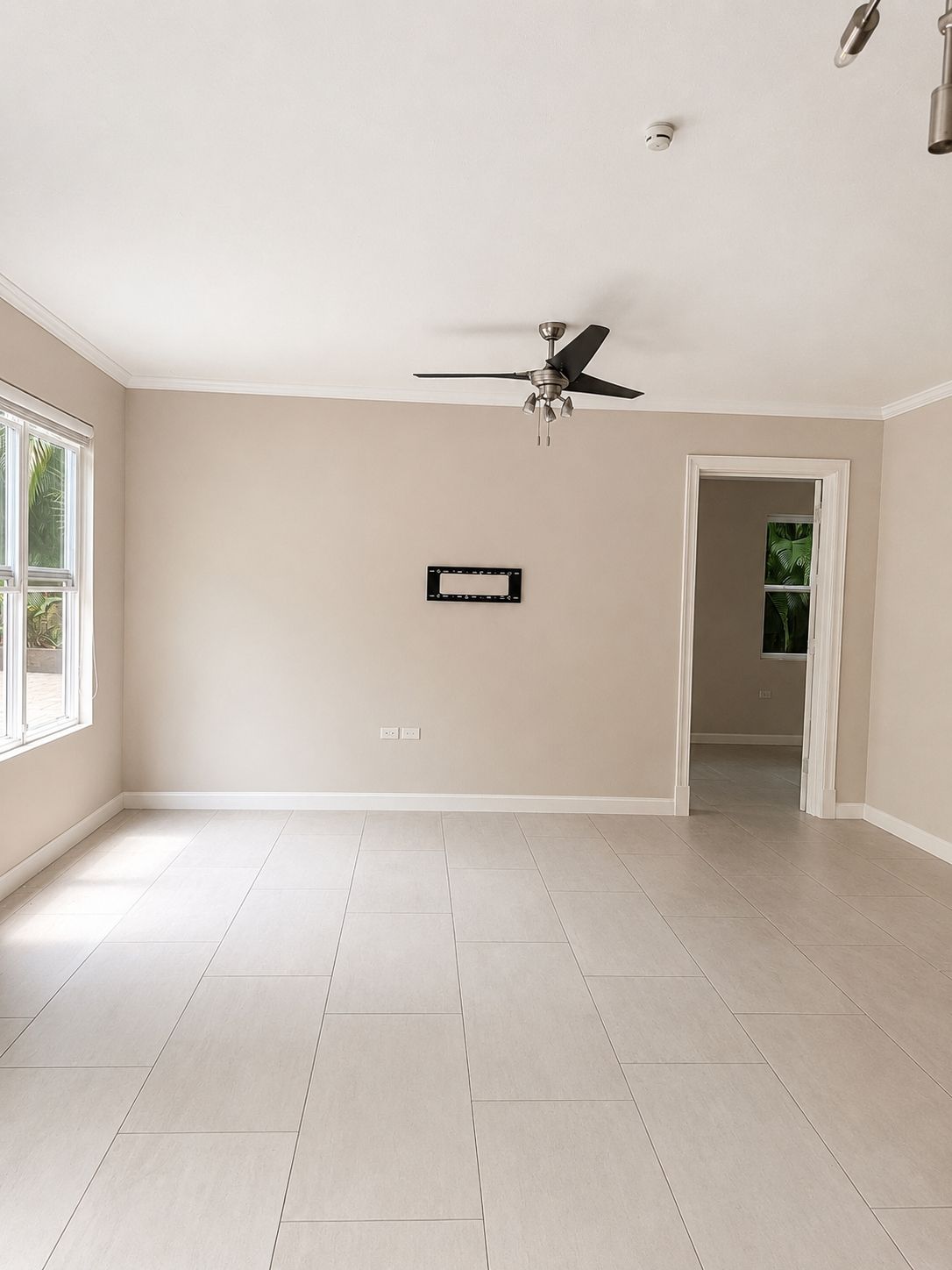 Tenth image of 10-238 Mannings Hill Road in KINGSTON, Kingston, Jamaica - property is For Rent