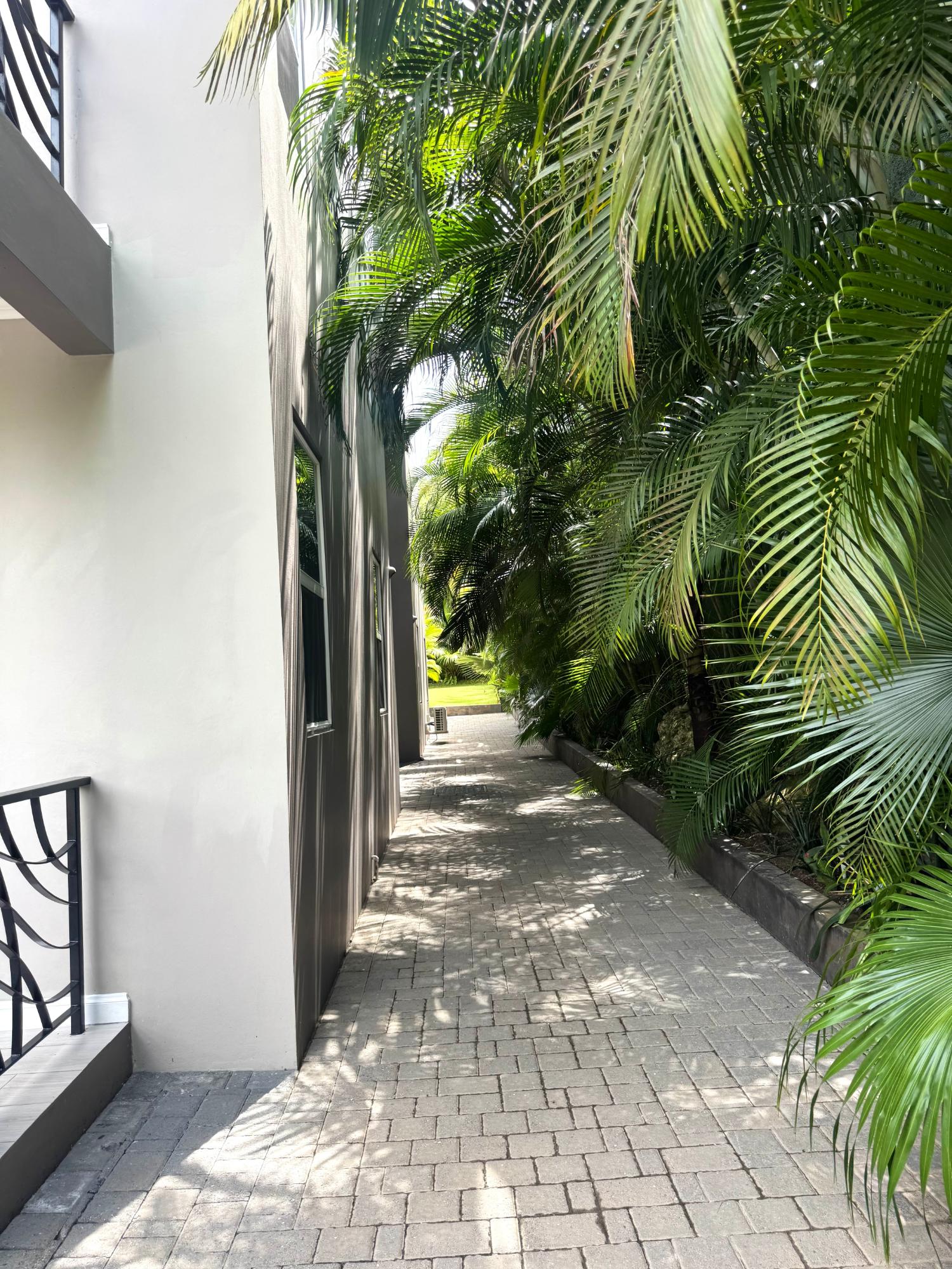 Fifth image of 10-238 Mannings Hill Road in KINGSTON, Kingston, Jamaica - property is For Rent