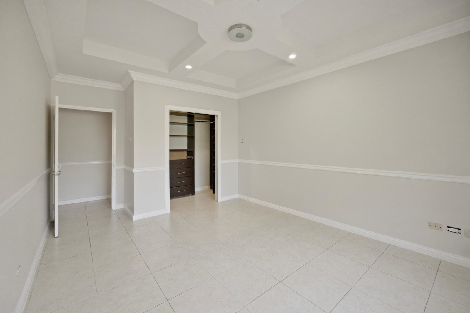 Second image of A10-11a East Avenue, Kingston 8 in Kingston 8, St. Andrew, Jamaica - property is For Sale