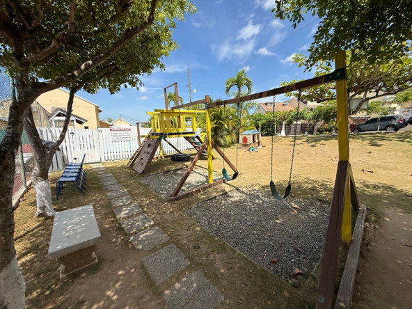 Twentieth image of Riva Ridge in Kingston 6, St. Andrew, Jamaica - property is For Rent