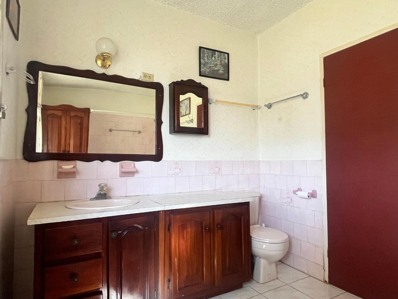 Seventh image of Retirement Rd, Santa Cruz in Santa Cruz, St. Elizabeth, Jamaica - property is For Sale
