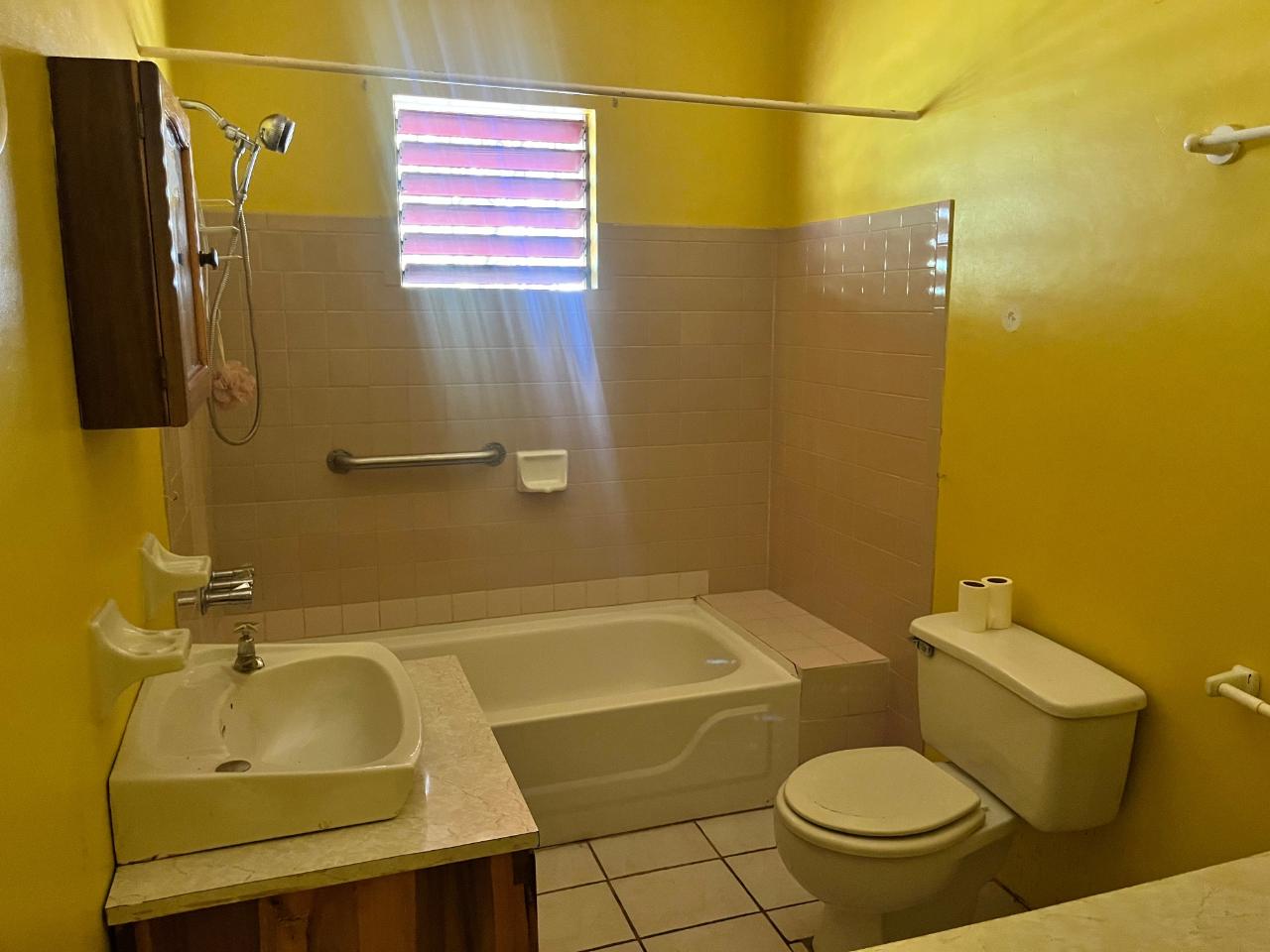 Ninth image of Retirement Rd, Santa Cruz in Santa Cruz, St. Elizabeth, Jamaica - property is For Sale