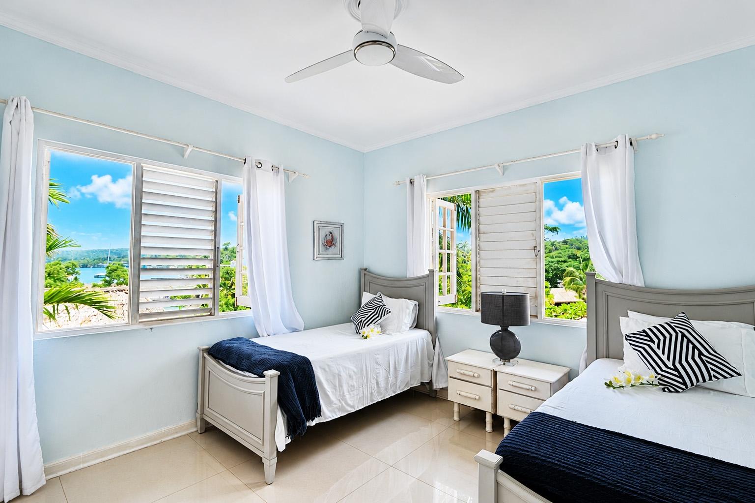 Sixth image of 4-127 Main Street, Ocho Rios in Ocho Rios, St. Ann, Jamaica - property is For Sale