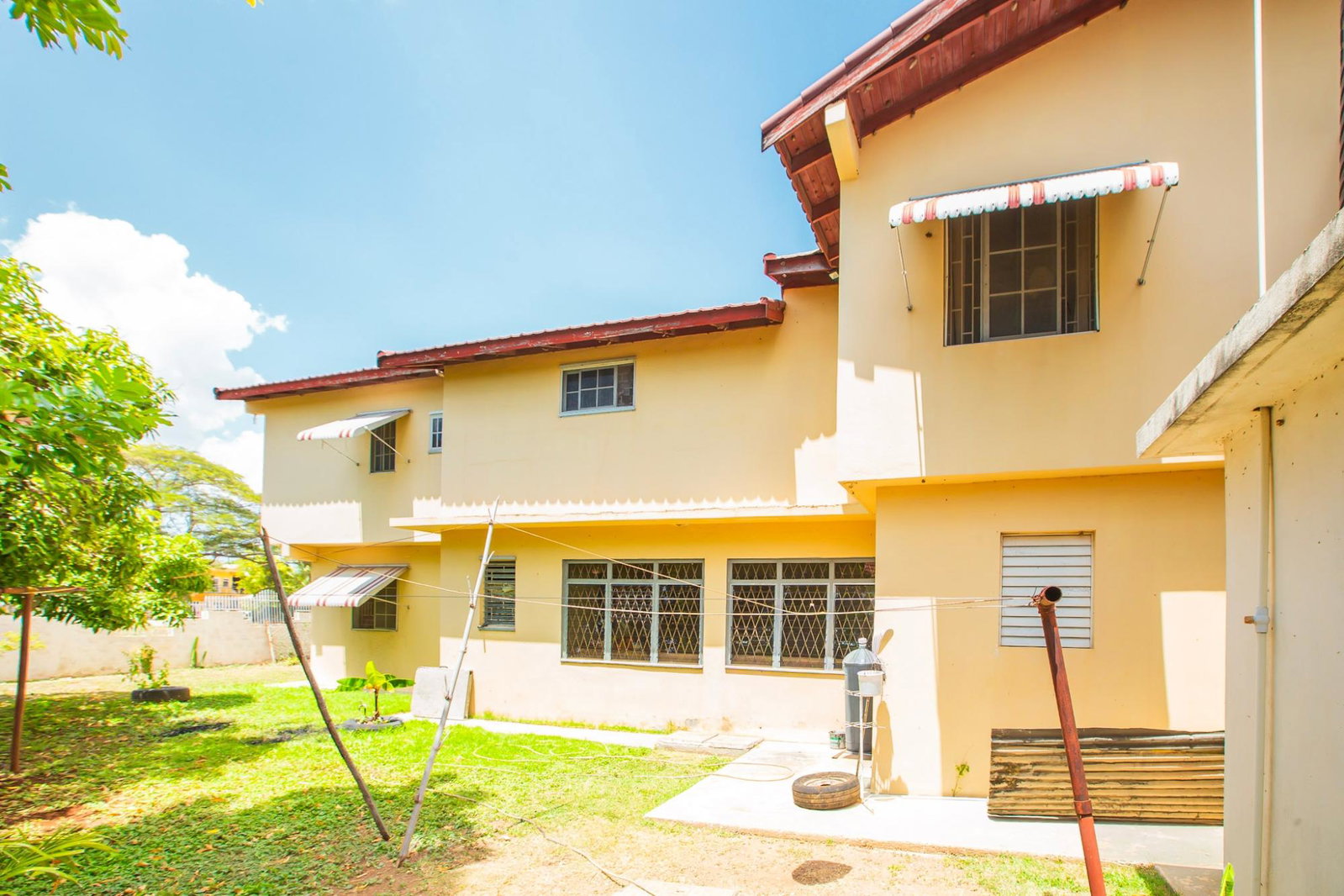 Ninth image of 110 Shirley Avenue in May Pen, Clarendon, Jamaica - property is For Sale