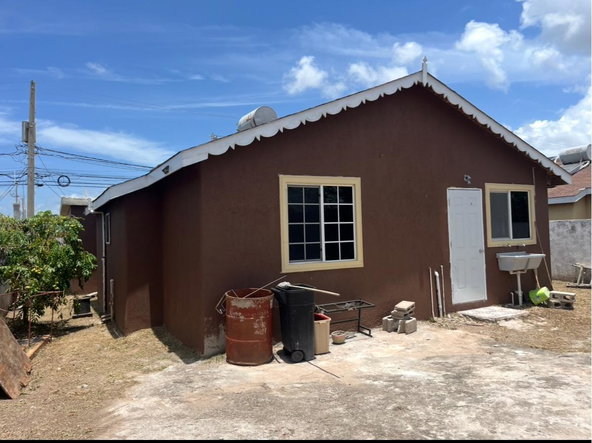 Second image of 805 Kelp Terrace in Old Harbour, St. Catherine, Jamaica - property is For Rent