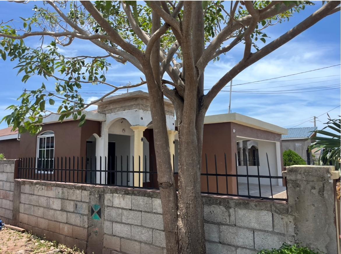 Fourth image of 805 Kelp Terrace in Old Harbour, St. Catherine, Jamaica - property is For Rent