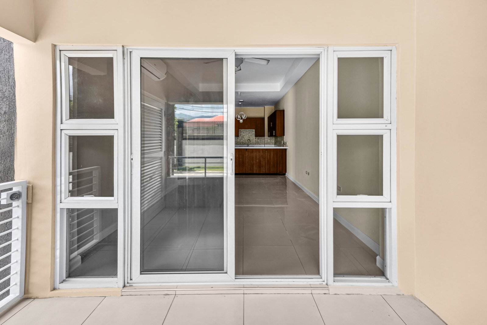 Ninth image of 107-1-3 Ruthven Road in Kingston 5, St. Andrew, Jamaica - property is For Rent