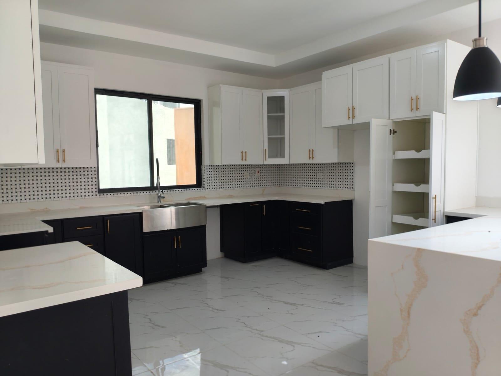 Second image of 3 Grosvenor Heights in Kingston 8, St. Andrew, Jamaica - property is For Rent