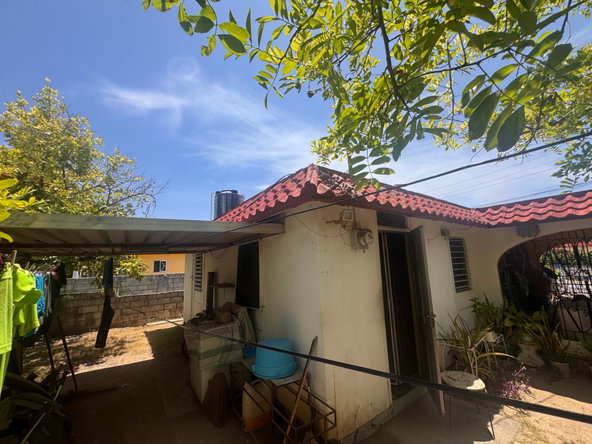 Second image of 13 Hastings Crescent in Bridgeport, St. Catherine, Jamaica - property is For Sale