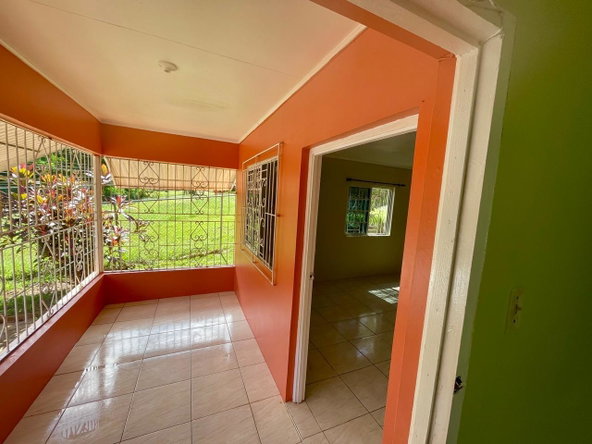 Sixth image of Burnt Ground, Santa Cruz in Burnt Ground, St. Elizabeth, Jamaica - property is For Sale