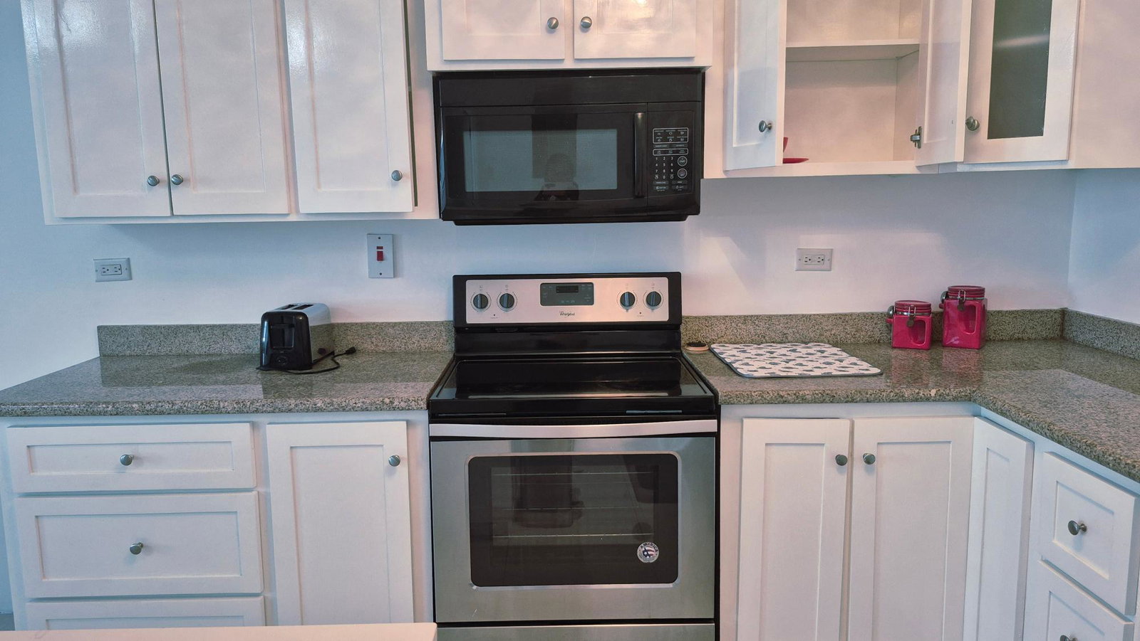 Second image of A604-10 Surbiton Road in Kingston 10, St. Andrew, Jamaica - property is For Rent