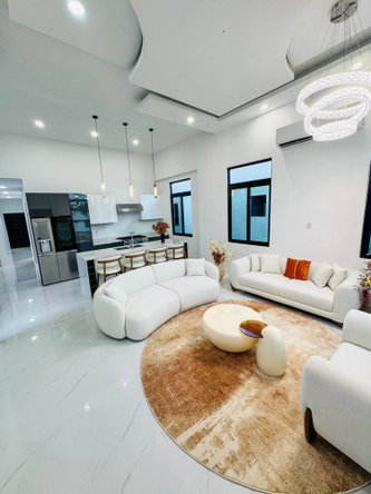 Fifth image of 219- Palacio Rivera in Breadnut Hill, St. Ann, Jamaica - property is For Sale