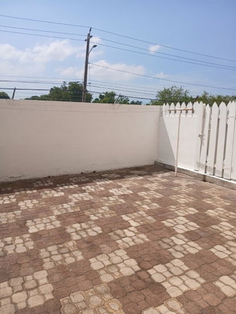 Seventh image of 8 Perkins Place in Kingston 19, St. Andrew, Jamaica - property is For Rent