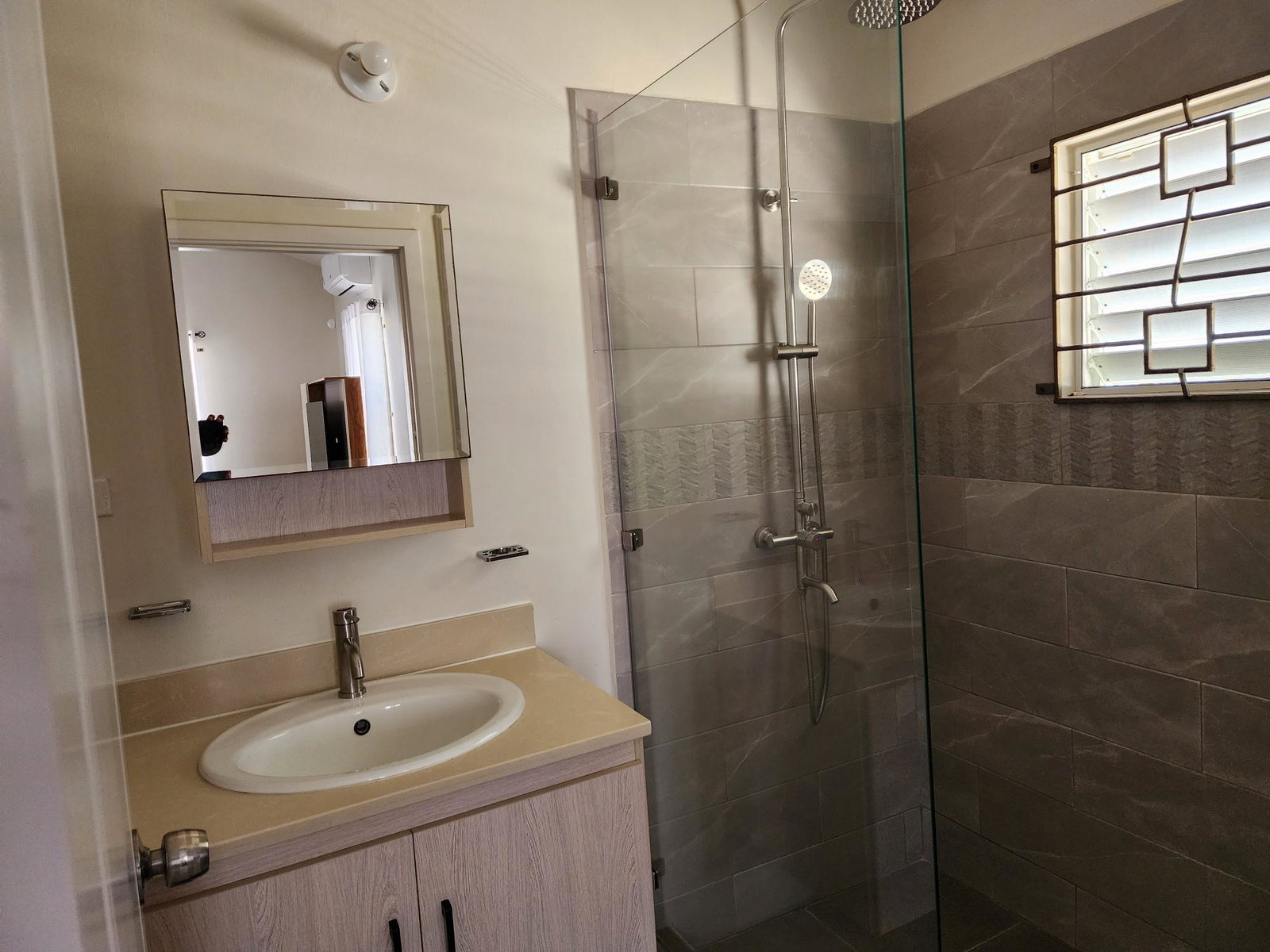 Sixteenth image of 538 Camelot Village Phase 5 in Discovery Bay, St. Ann, Jamaica - property is For Rent