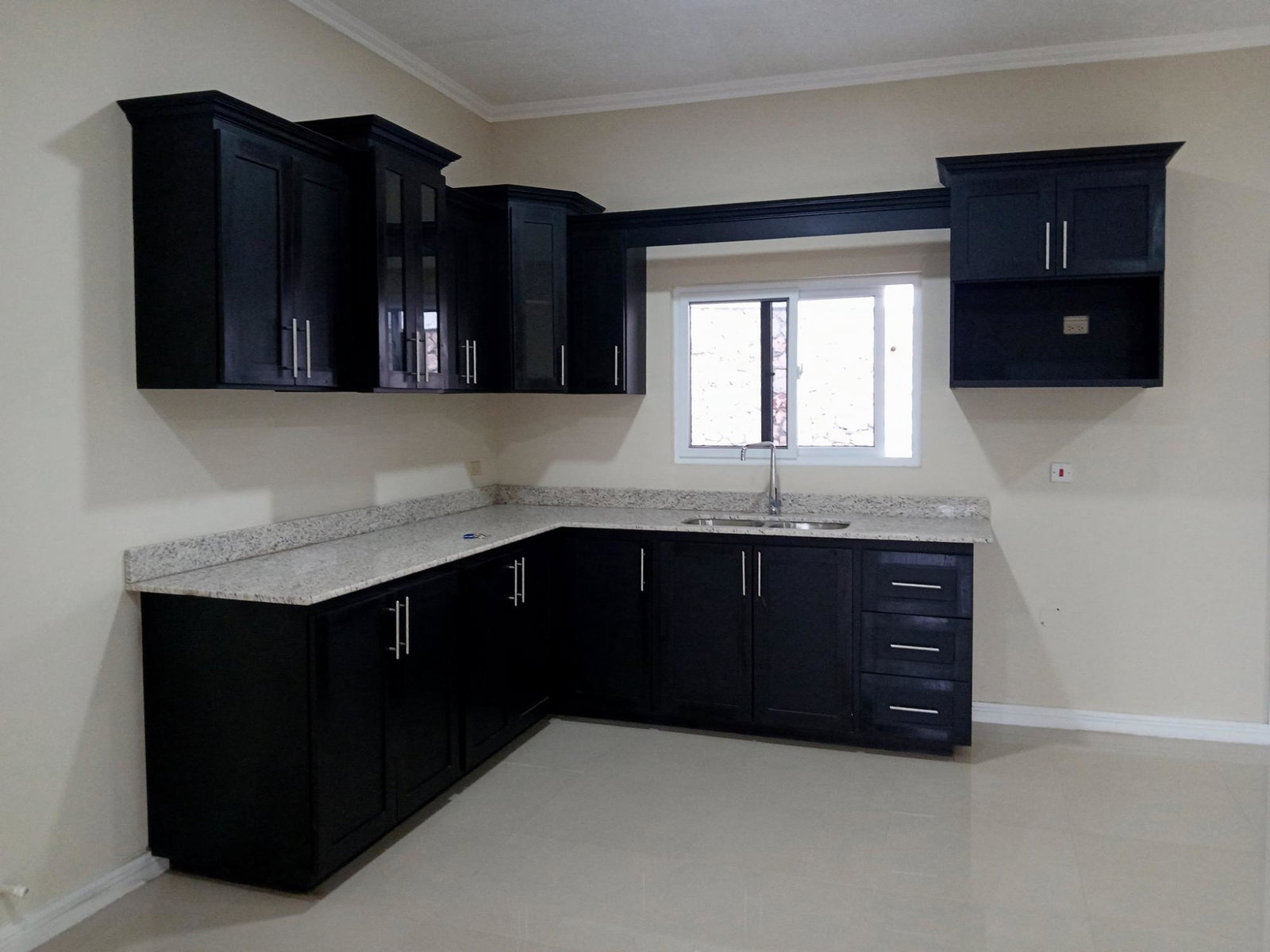 Fifth image of Apt C4-5a Forest Way in Kingston 19, St. Andrew, Jamaica - property is For Rent