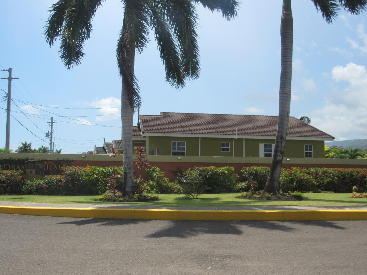 Third image of 330 Calabash Boulevard in St. Ann's Bay, St. Ann, Jamaica - property is For Rent
