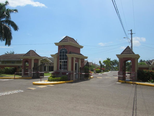 Fourth image of 330 Calabash Boulevard in St. Ann's Bay, St. Ann, Jamaica - property is For Rent
