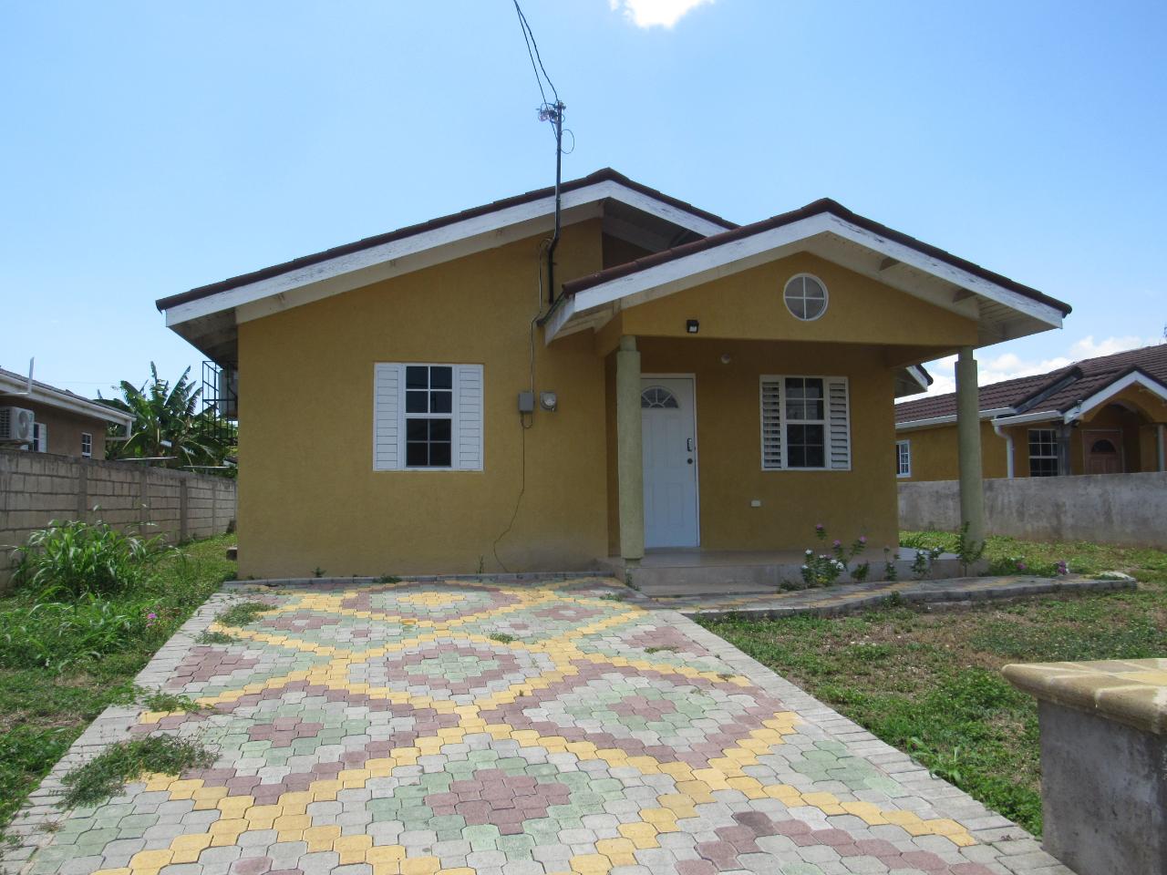 Eighth image of 330 Calabash Boulevard in St. Ann's Bay, St. Ann, Jamaica - property is For Rent