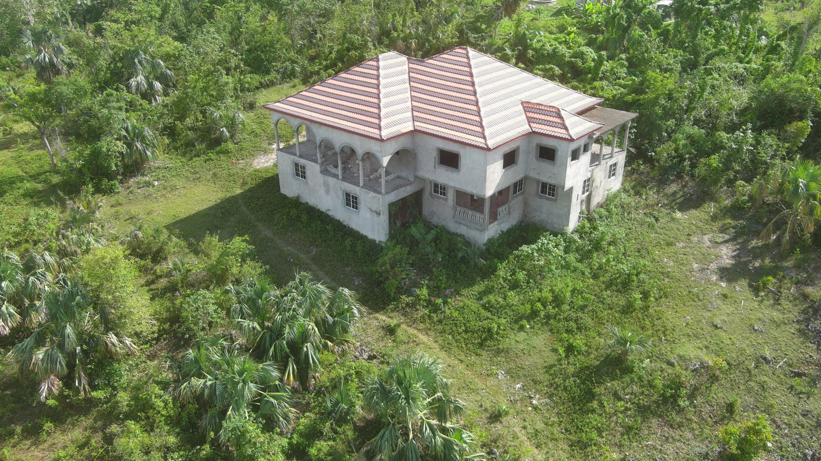 Seventeenth image of Santa Cruz Holt in Santa Cruz, St. Elizabeth, Jamaica - property is For Sale