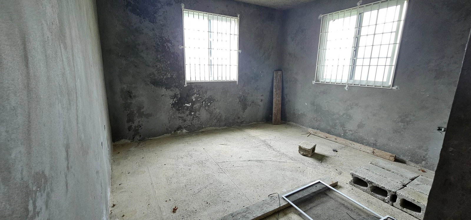 Seventh image of Santa Cruz Holt in Santa Cruz, St. Elizabeth, Jamaica - property is For Sale