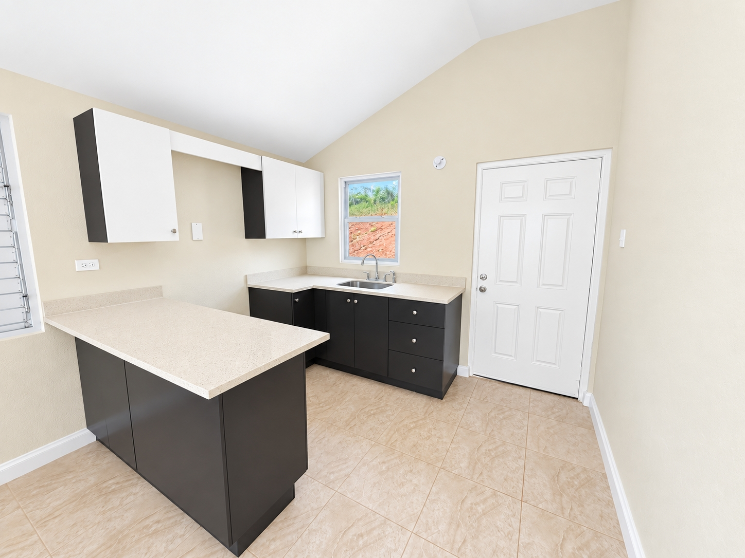 Second image of 639- Silversun Boulevard in Innswood, St. Catherine, Jamaica - property is For Rent