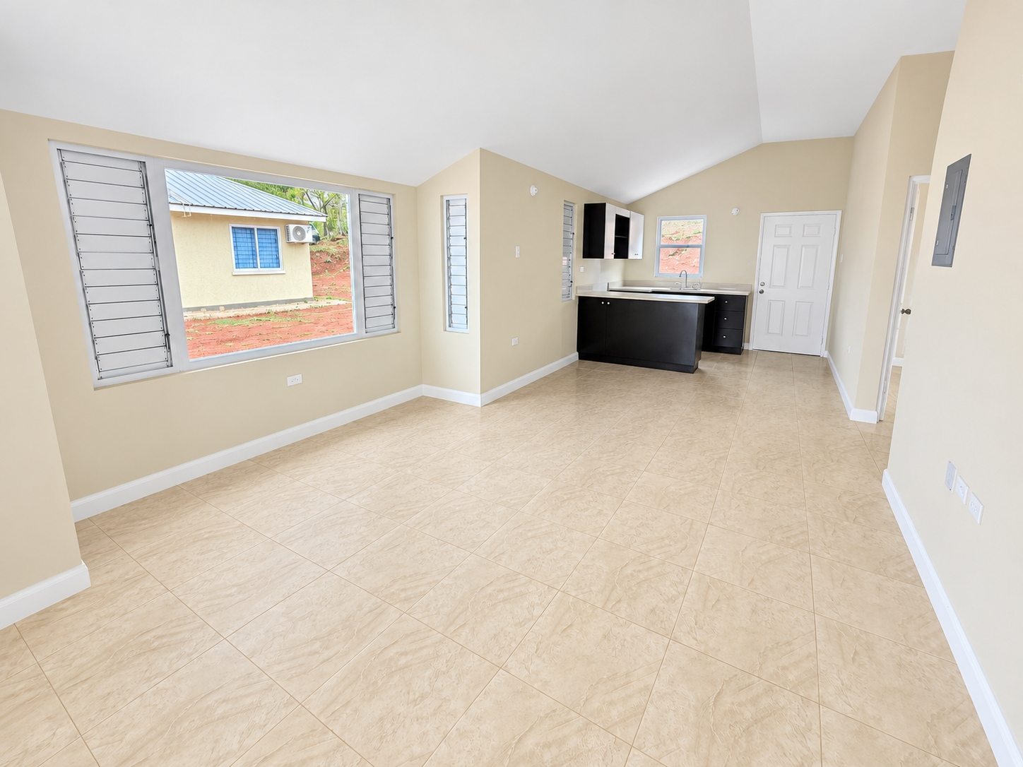 Fifth image of 639- Silversun Boulevard in Innswood, St. Catherine, Jamaica - property is For Rent