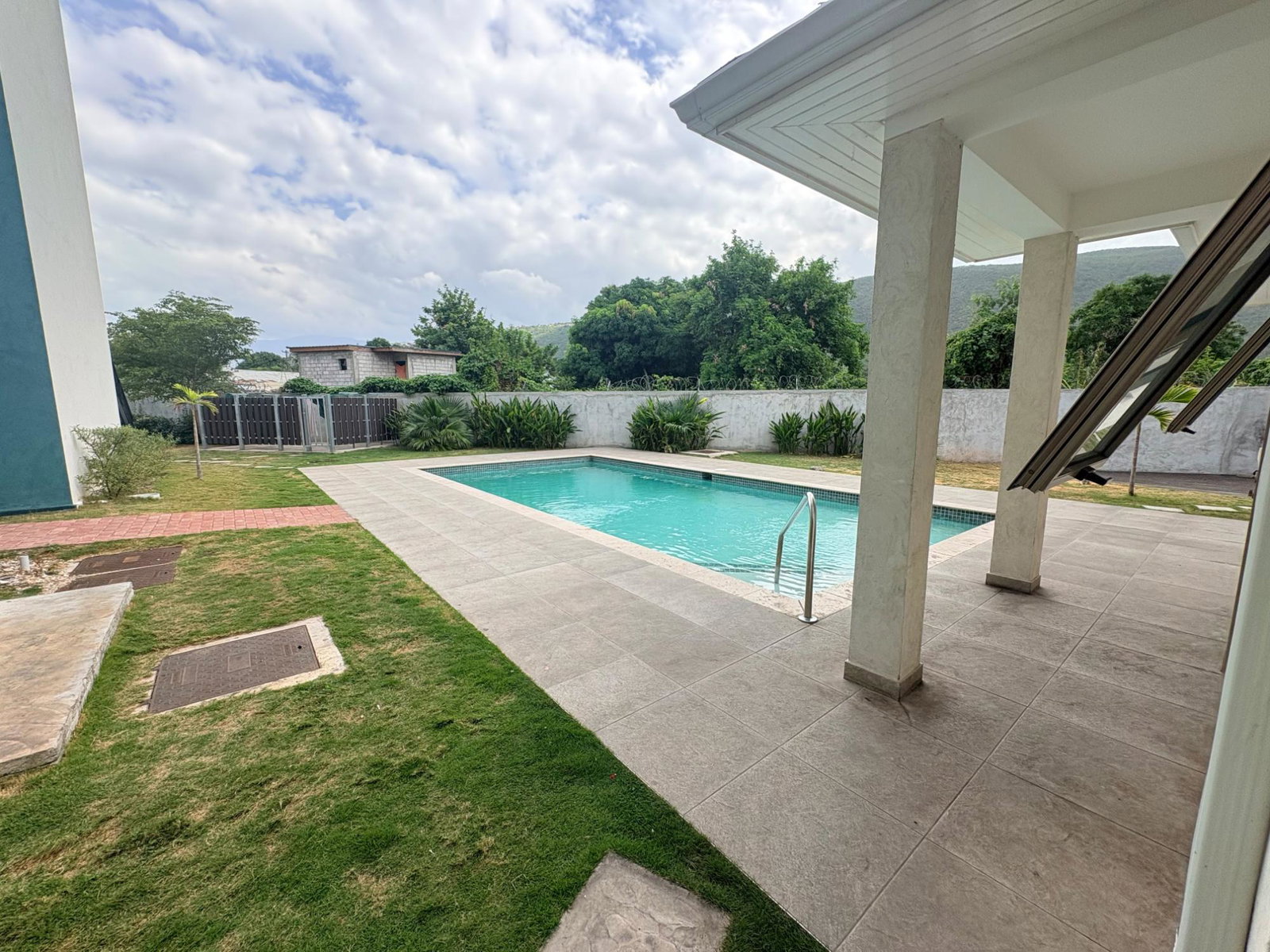 Eighth image of A5-8-50 1/4 Deanery Road in Kingston 3, St. Andrew, Jamaica - property is For Sale