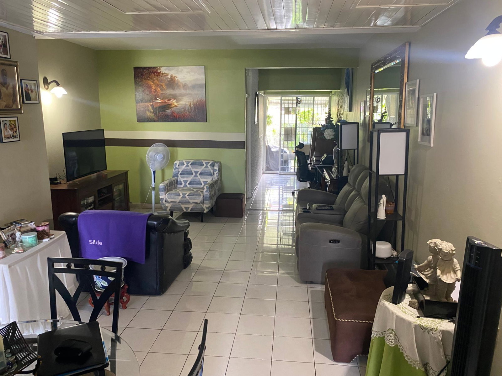 Tenth image of 17- Wainwright Avenue in Kingston 8, St. Andrew, Jamaica - property is For Sale