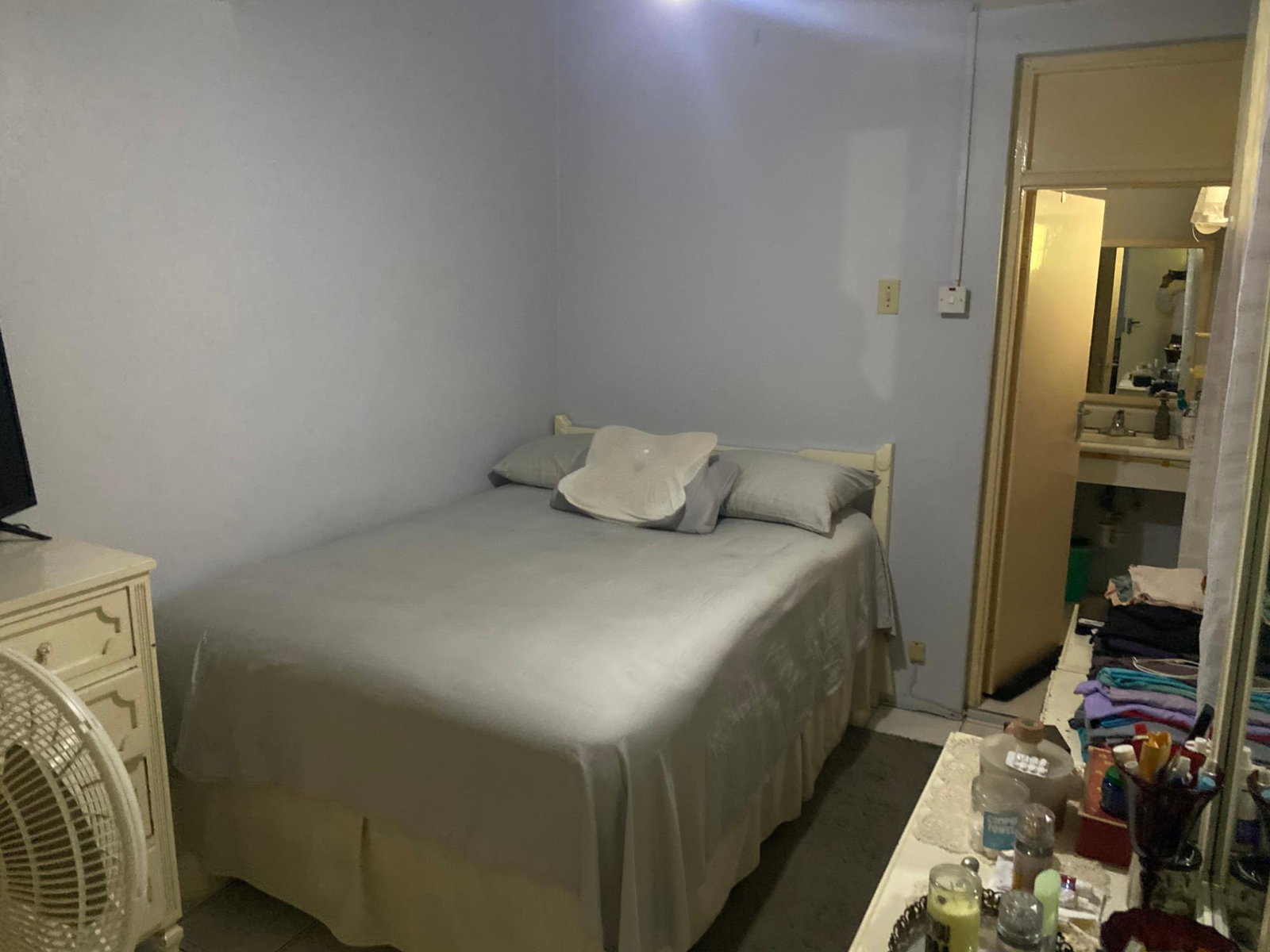 Twenty-Third image of 17- Wainwright Avenue in Kingston 8, St. Andrew, Jamaica - property is For Sale
