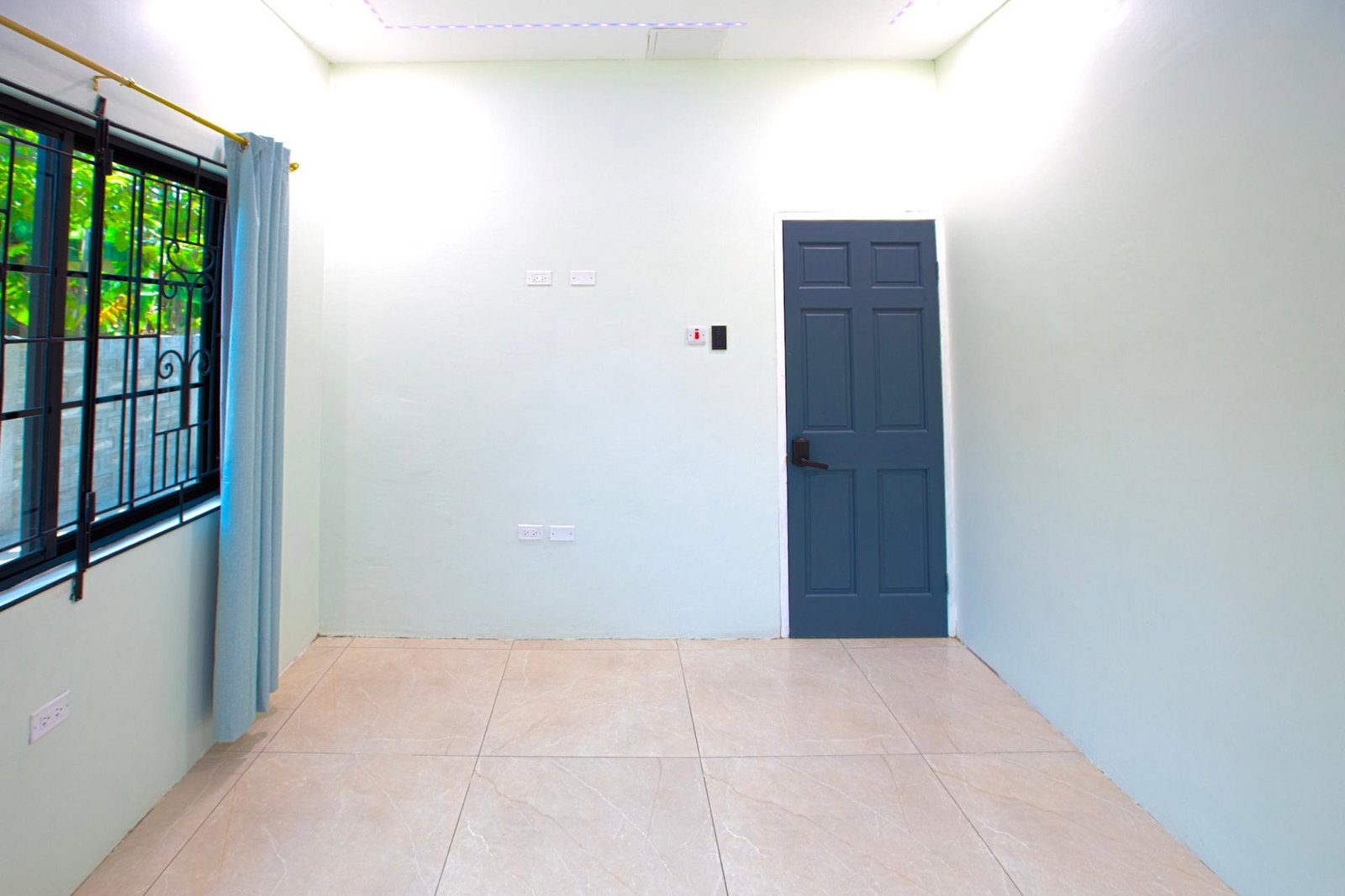 Ninth image of 63 Hillview Terrace in Kingston 19, St. Andrew, Jamaica - property is For Rent