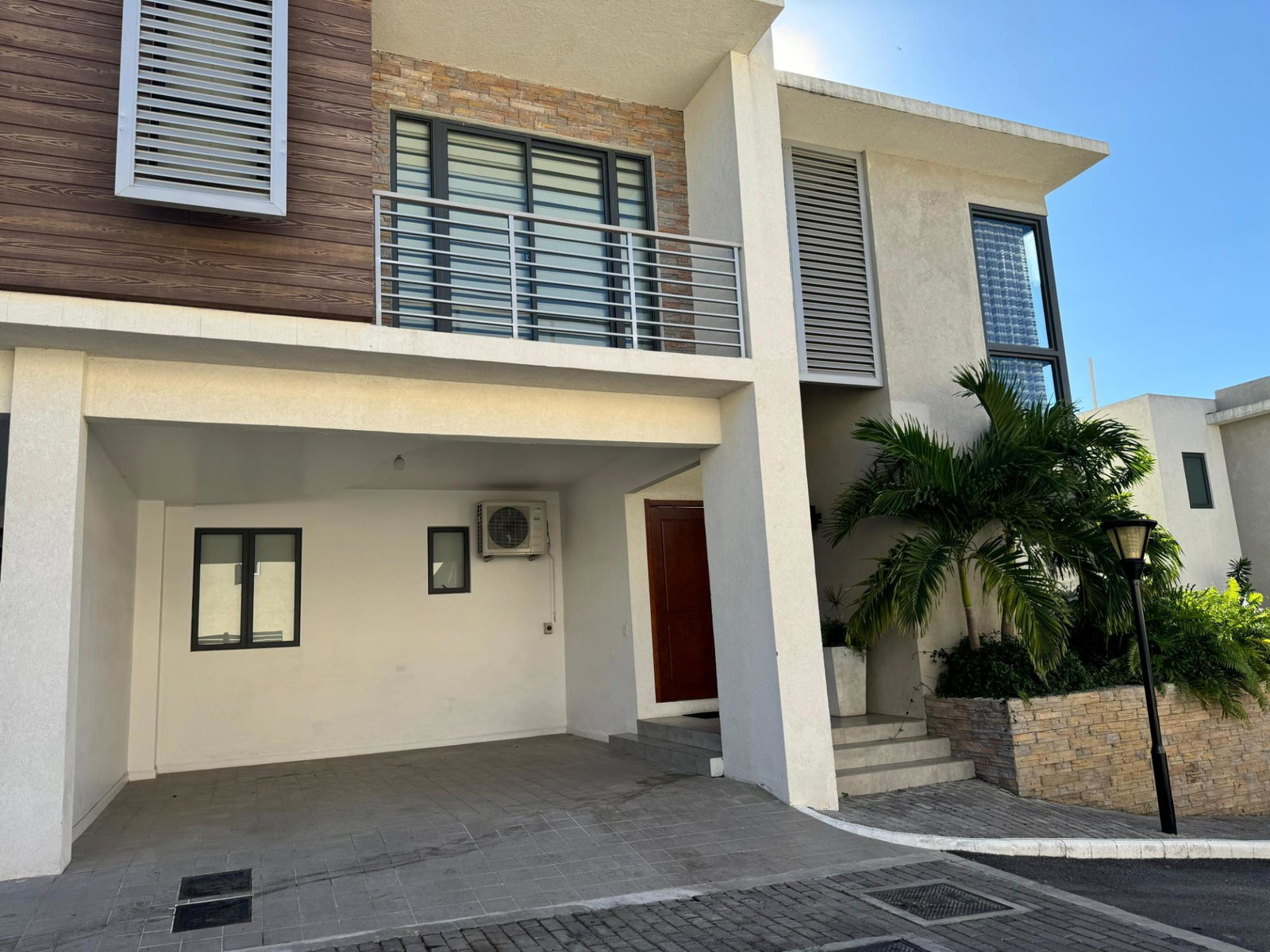 Thirteenth image of 5-29 Dillsbury Avenue in Kingston 6, St. Andrew, Jamaica - property is For Rent