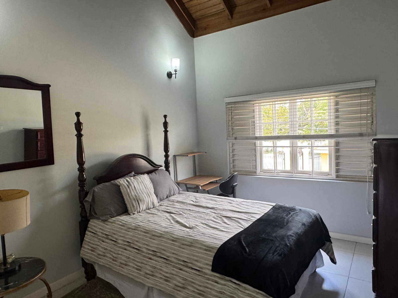 Twelfth image of 3- Retreat Avenue in Kingston 6, St. Andrew, Jamaica - property is For Rent