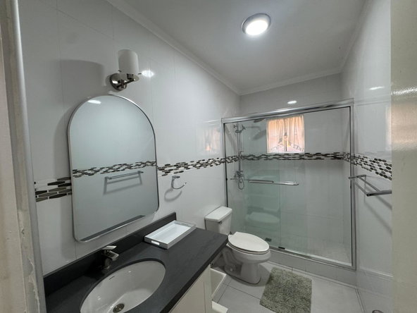 Thirteenth image of 3- Retreat Avenue in Kingston 6, St. Andrew, Jamaica - property is For Rent