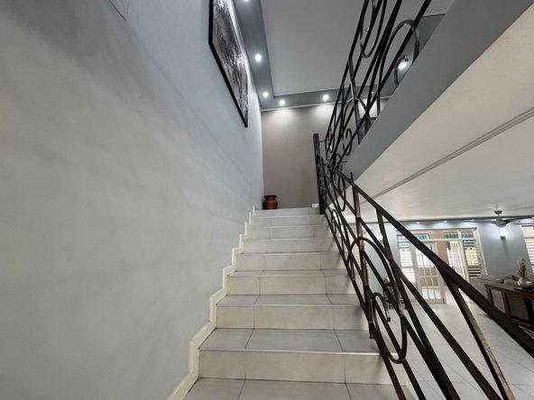 Fourteenth image of 3- Retreat Avenue in Kingston 6, St. Andrew, Jamaica - property is For Rent