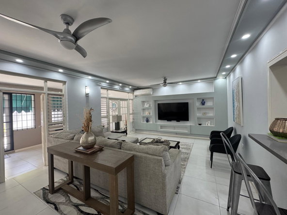 Fifteenth image of 3- Retreat Avenue in Kingston 6, St. Andrew, Jamaica - property is For Rent