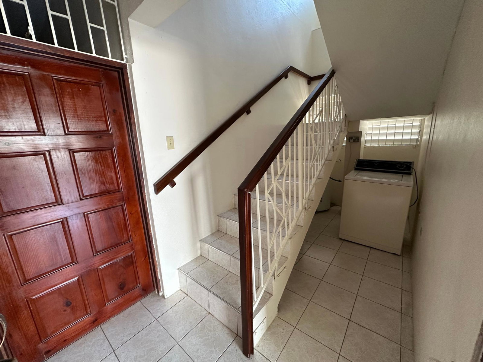 Thirteenth image of 14 Blythwood Drive in Kingston 6, St. Andrew, Jamaica - property is For Rent