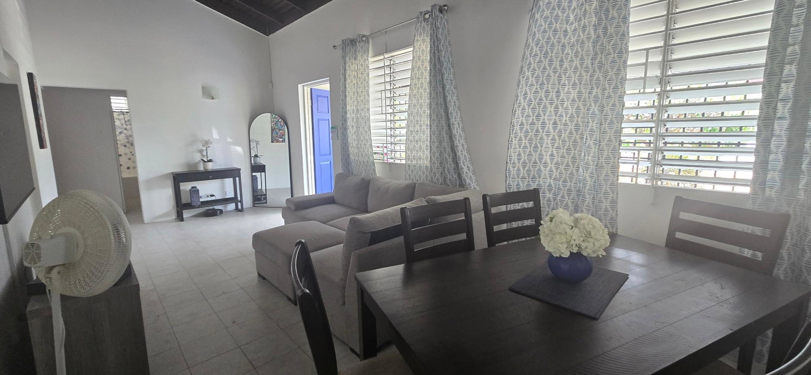 Seventh image of Andrea Close in Kingston 8, St. Andrew, Jamaica - property is For Rent