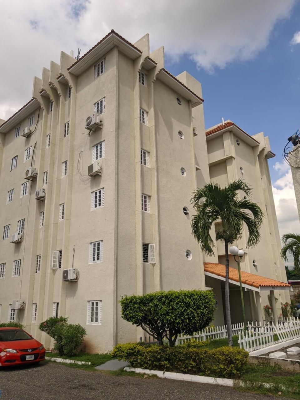 First image of 401a-116 Constant Spring Road in Constant Spring P.O., St. Andrew, Jamaica - property is For Rent