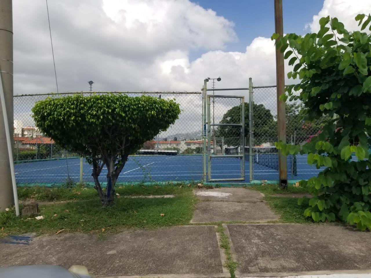 Twelfth image of 401a-116 Constant Spring Road in Constant Spring P.O., St. Andrew, Jamaica - property is For Rent