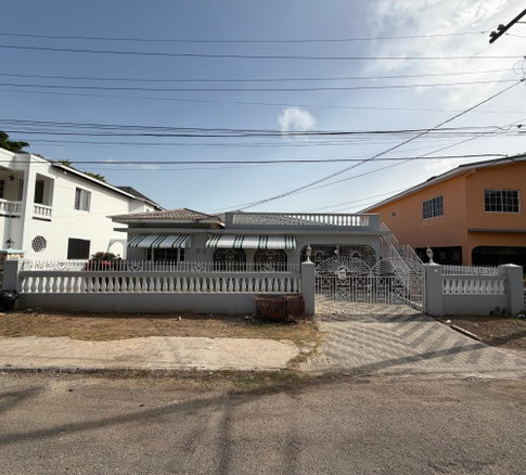 First image of 4 Candlelight Crescent in Kingston 19, St. Andrew, Jamaica - property is For Rent