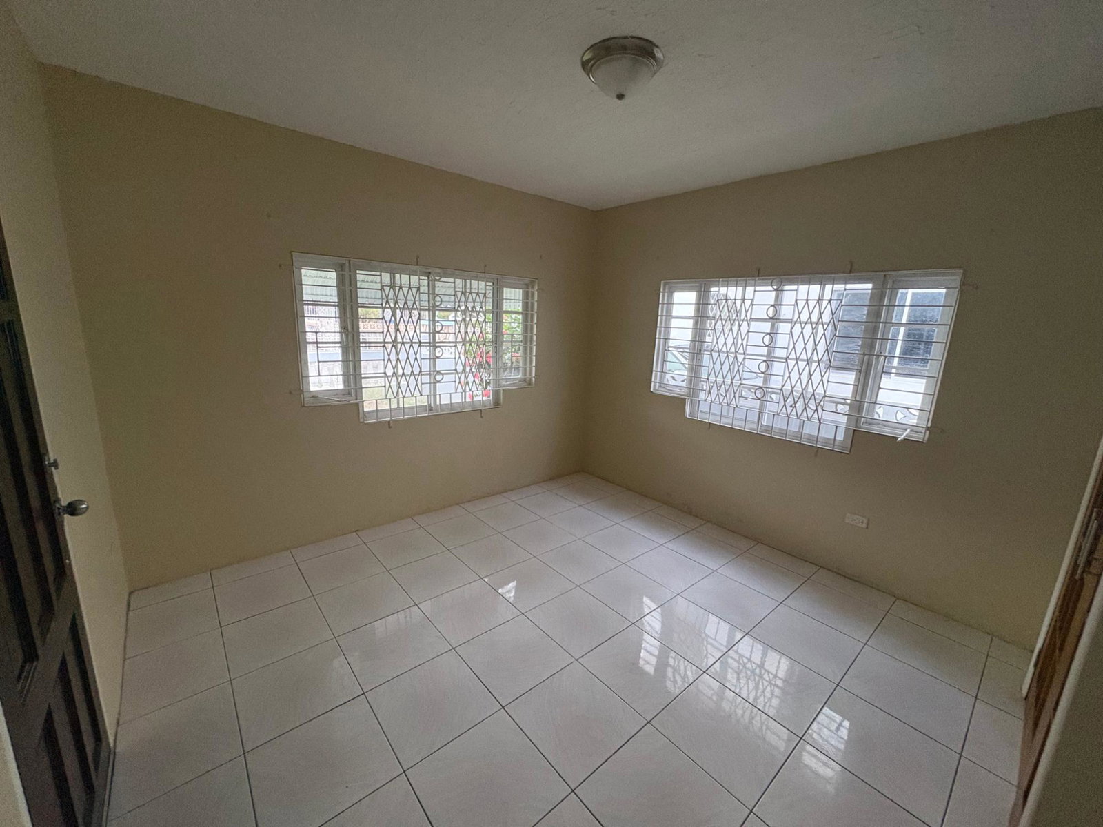 Tenth image of 4 Candlelight Crescent in Kingston 19, St. Andrew, Jamaica - property is For Rent