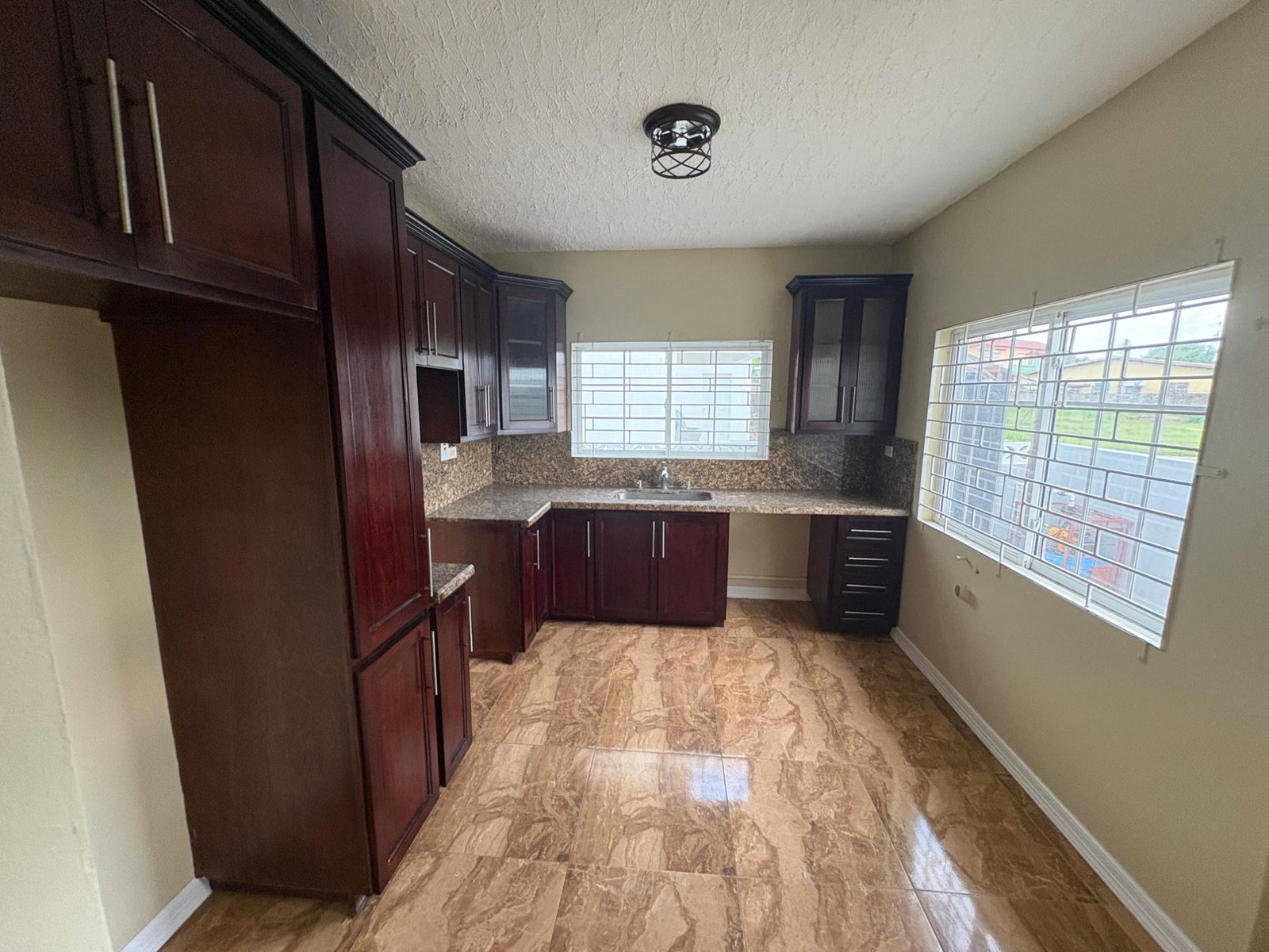 Nineteenth image of 4 Candlelight Crescent in Kingston 19, St. Andrew, Jamaica - property is For Rent
