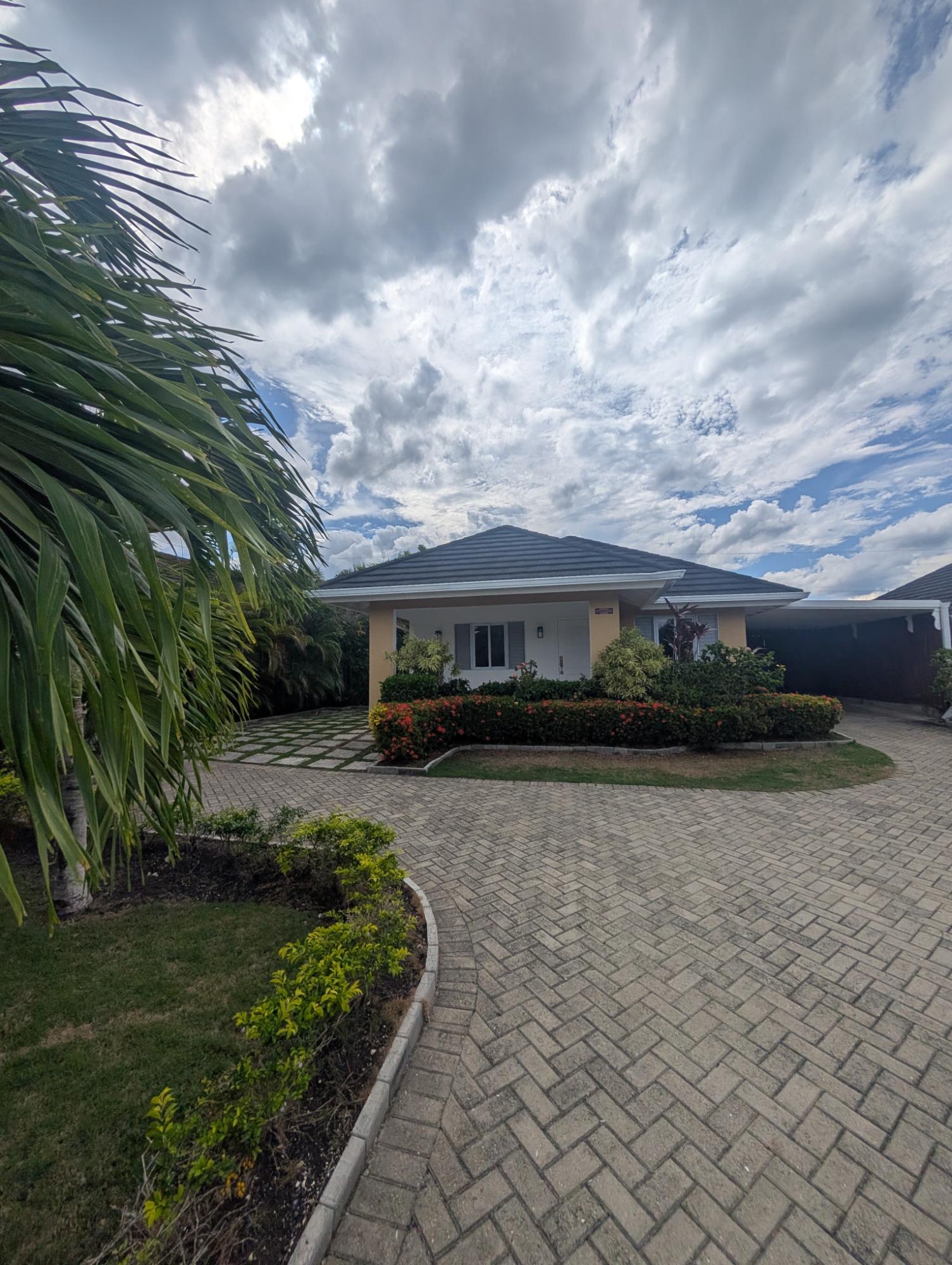 Seventeenth image of Breadfruit Avenue in Richmond, St. Ann, Jamaica - property is For Rent