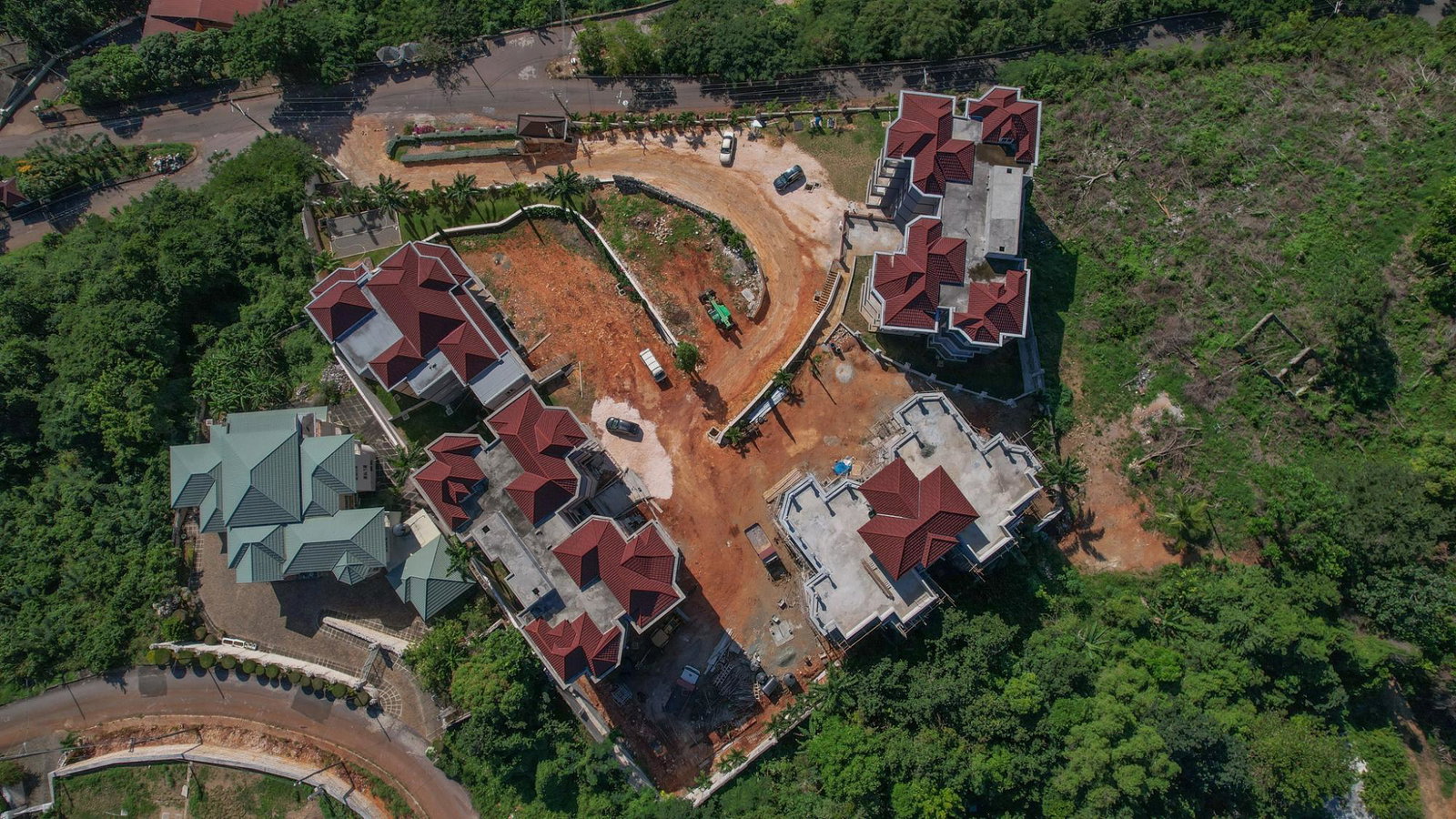 Seventh image of 11- Stanmore, Red Hills in Red Hills, St. Andrew, Jamaica - property is For Sale